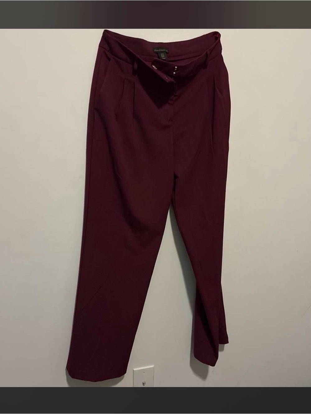House of Harlow 1960 Tailored High-Rise Trousers in Burgundy